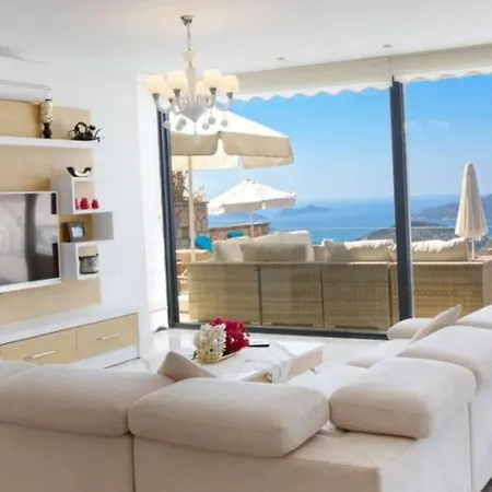 Luks Villa *